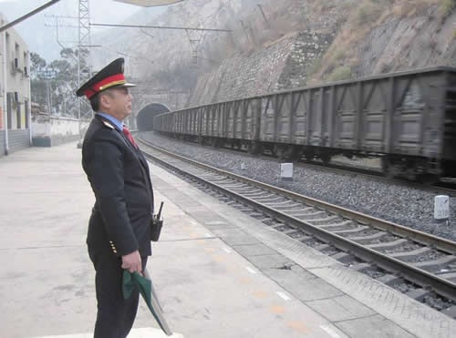 了解鐵路上的五大系統，車，機，工，電，輛崗位工作