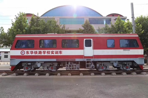 石家莊東華鐵路學(xué)校火車司機(jī)專業(yè)都學(xué)什么課