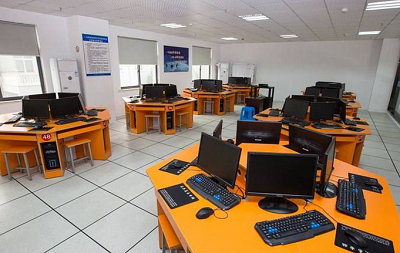 石家莊鐵路職業技工學校計算機專業