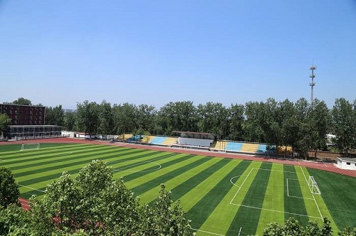 石家莊東華鐵路學校電子商務專業學雜費多少？