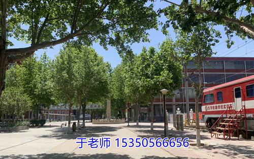 石家莊東華鐵路學校在校生多少人？