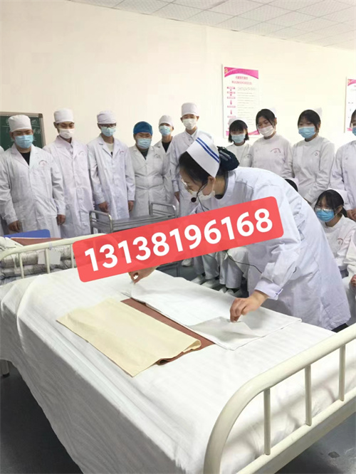 2024年石家莊白求恩醫學中專學校護理專業收費