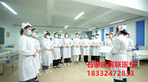 初中學醫護專業上3+3好還是3+2好？