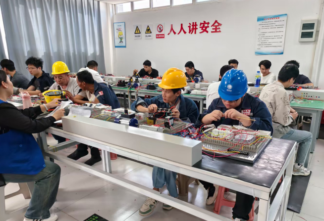 QQ截圖20241121112902.png QQ截圖20241121112902.png