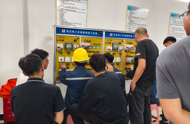 QQ截圖20241121113216.png QQ截圖20241121113216.png