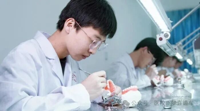 石家莊冀聯醫學中專學校 2026年招生專業有哪些？